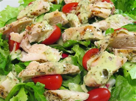 Keerthi S Kitchen Chicken Salad With Lettuce And Tomato