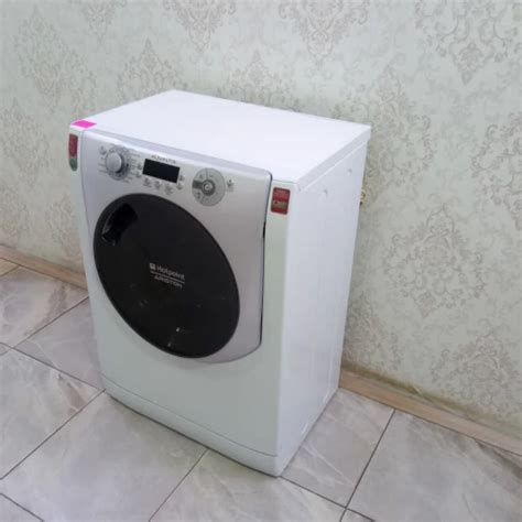 Hotpoint Ariston AQS0F 05 I Узкие стиральные машины