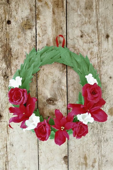 Crepe Paper Floral Christmas Wreath Tutorial