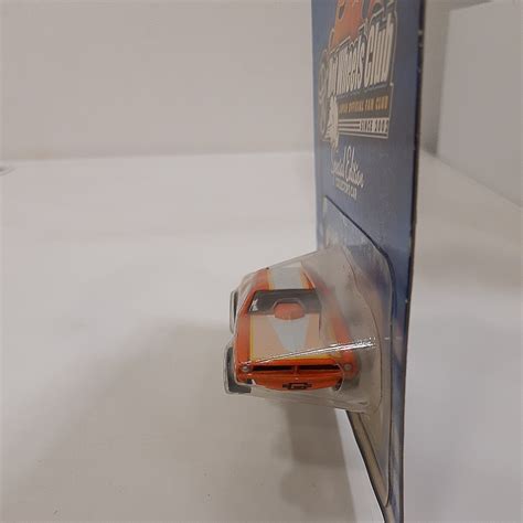 ホットウィール Hot Wheels Club 2002 Japan Official Fan Club PLYMOUTH BARRACUDA