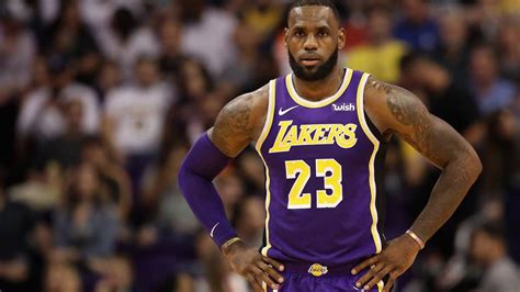 Tortura Y Así Adquisición Jugador Lebron James Oposición Nieve Ola