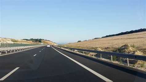 Economica net Blocaj pe cea mai aşteptată autostradă Sibiu Piteşti