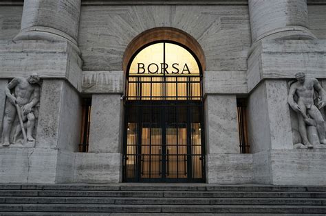 Tassa sugli extraprofitti delle banche la Bce scriverà al governo