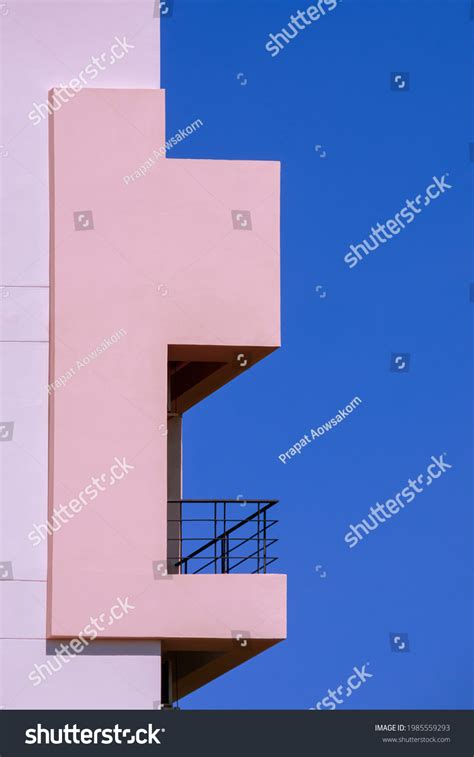 7,099 Balcony Side View Images, Stock Photos & Vectors | Shutterstock