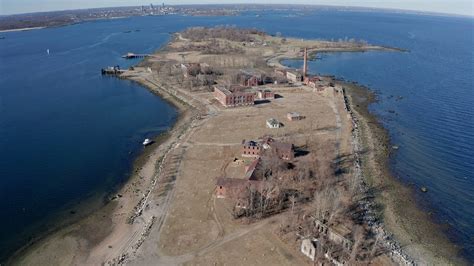 Nycs Mass Burial Ground Hart Island Youtube