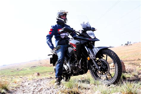 The SUZUKI V-STROM 250 SX | Suzuki bike review by Dirt & Trail