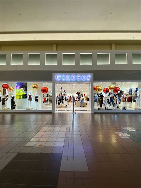 Windsor Store At Valley River Mall Windsor