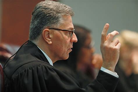 N J Supreme Court Upholds Privacy Rights In Warrantless Police