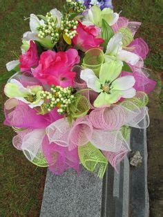 38 GRAVESTONE SADDLES Ideas Memorial Flowers Cemetery Flowers Grave