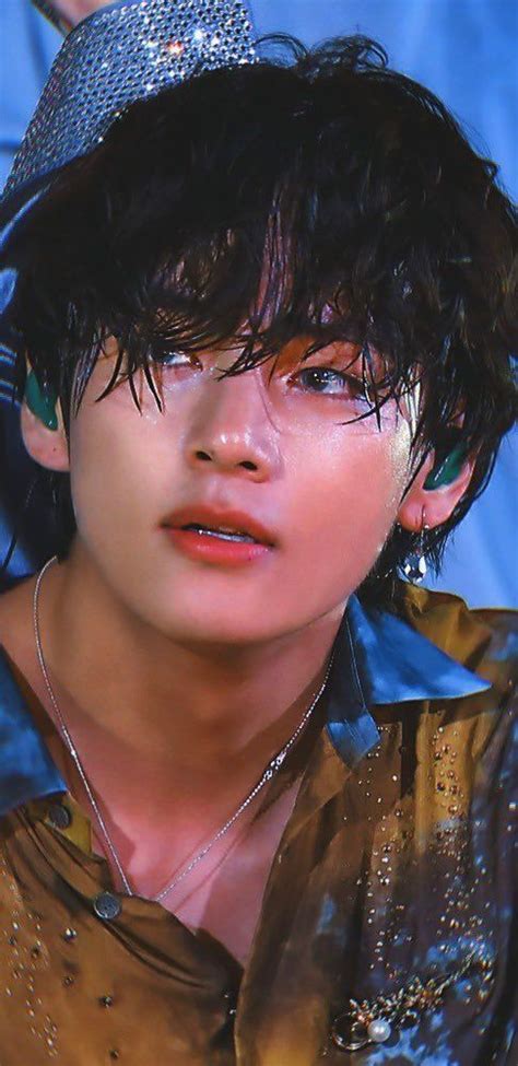 ًsarin⁷☀️ On Twitter Taehyung Hot Bts Taehyung Kim Taehyung Wallpaper