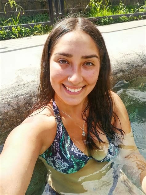 My Cousin In Bikini Scrolller