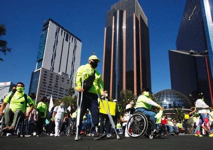 La Jornada Marchan Personas Con Discapacidad Para Exigir Inclusi N