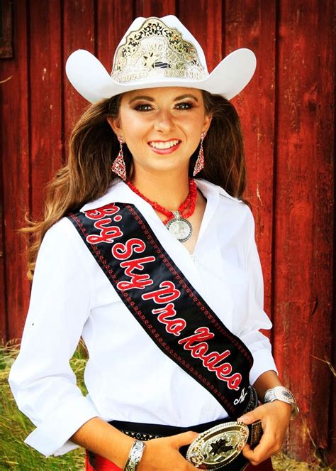 Pin On Rodeo Queen Photos By Lindsay Garpestad Photography