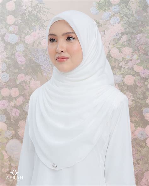 NEW Afrah Exclusive BawalShawl Majestic In Offwhite Bawal Nikah