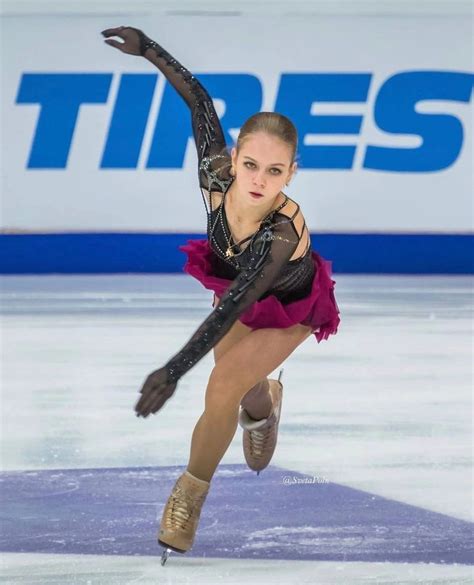 Pin Di Flyskating Su Alexsandra Trusova Pattinaggio Pattinaggio