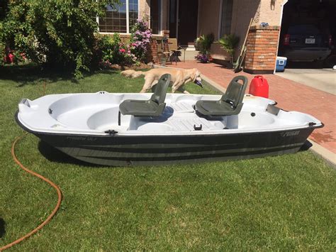 Pelican Predator Dlx Two Person Boat With Battery Compartment Live