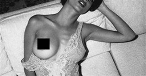 Emily Ratajkowski Blasts Naked Pics Published Without Permission They