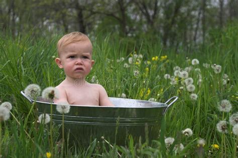 Nature Baby Picture. Image: 2456398