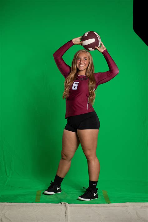 Volleyball Poses Volleyball Pose Senior Portraits Vol