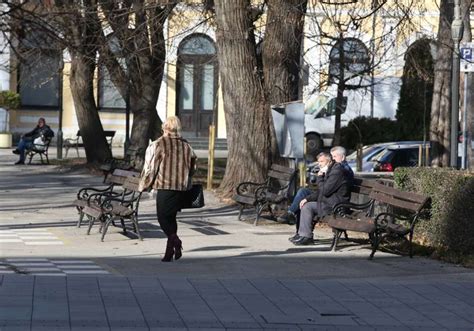 Proslava Dana Republike Privremena Zabrana Rada Ugostiteljskih Objekata