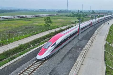 Kereta Cepat Jakarta Bandung Resmi Beroperasi Bulan Agustus Nanti