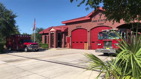 Orlando Fire Department Engine 7 Medic 171 Responding Youtube