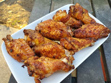 [homemade] Smoked Then Air Fried Chicken Wings R Food