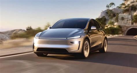 Tesla L Ve Le Voile Sur Le Model Y Restyl Aux Faux Airs De Cybertruck