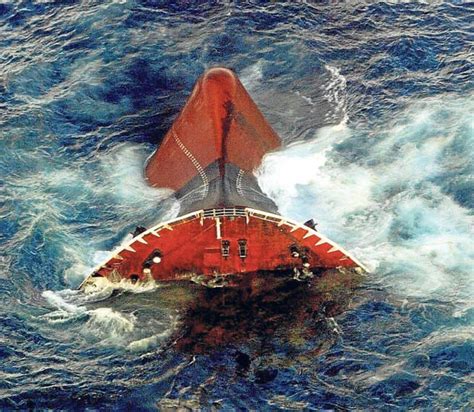 Los Grandes Naufragios De La Historia Naufragio Barcos Abandonados