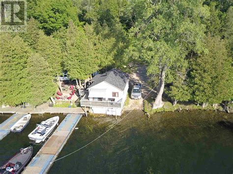 Clear Lake Cottages | Cottage Rentals | Fishing | Ontario