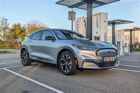 Essai Ford Mustang Mach E Les Temps De Recharge Et De Voyage De