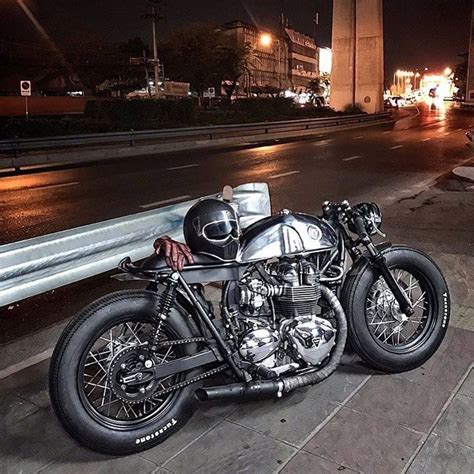 Pin By Mark Stapleton On Triumph Cafe Racer Cafe Racer Bikes Cafe