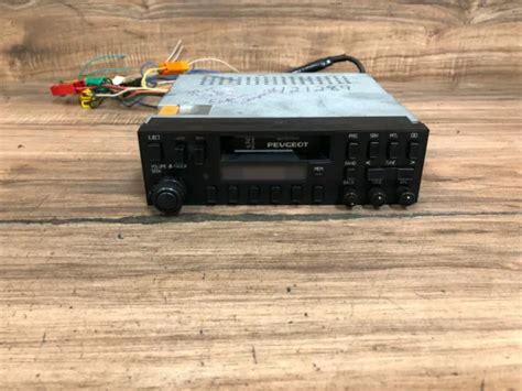 PEUGEOT 505 OEM Front Cassette Player Radio Tape Stereo Deck Headunit