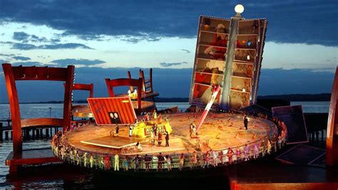 Bregenzer Festspiele Spektakul Re B Hnenbilder Am Bodensee Stern De