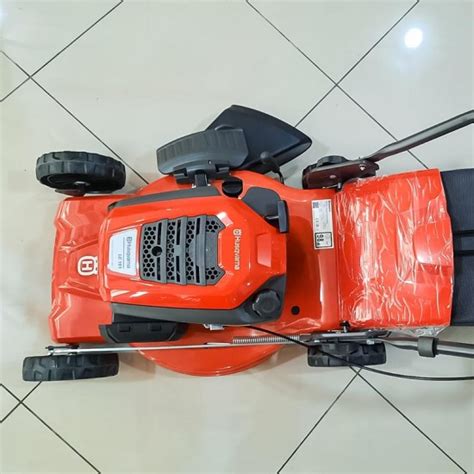 Husqvarna LC 151 Çim Biçme Makinesi