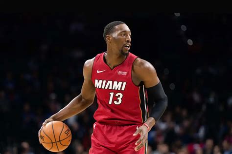 Bam Adebayo Ir Renovar O Heat Por Anos