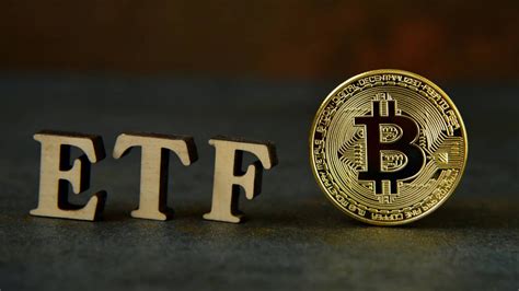 Etfビットコインとイーサリアムsecを延期、ハッシュフォースとグレースケールはまだ待っている