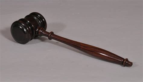 S4217 Antique Treen 19th Century Rosewood Gavel Bada