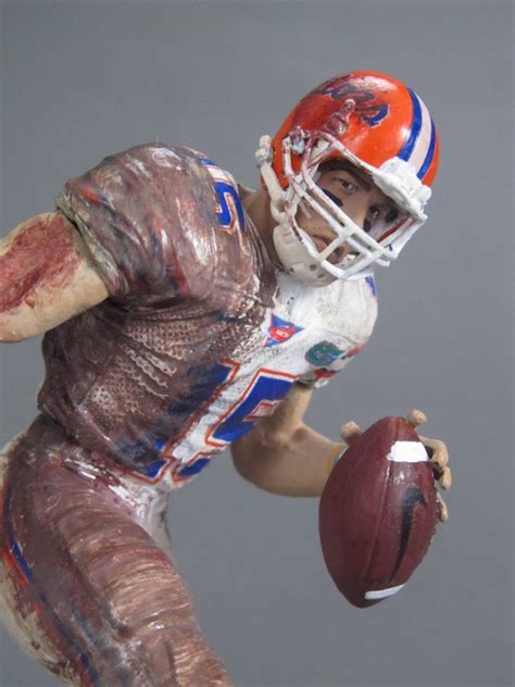 Tim Tebow 1, Florida Gators – Play Action Customs