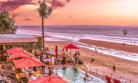 5 Rekomendasi Beach Club Kekinian Dan Instagramable Di Bali Edisi