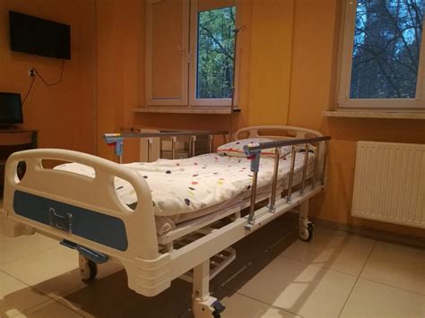 Szpital Dzieci Cy W Dziekanowie Le Nym Pediatria Sala Pacjenta