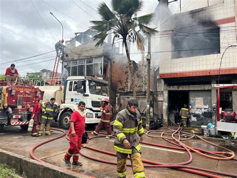 Ucayali Una Persona Fallecida Y Varias Viviendas Arrasada Deja Voraz