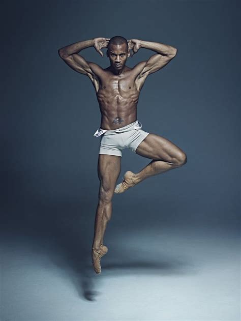 Les photos de danse les plus splendides et originales de l année Male