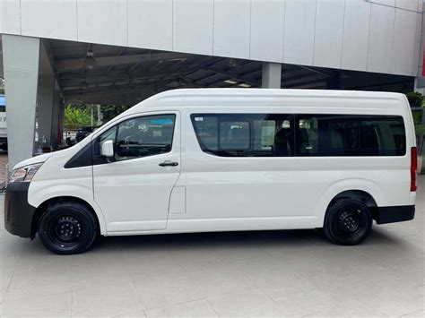 Toyota Hiace Techo Alto