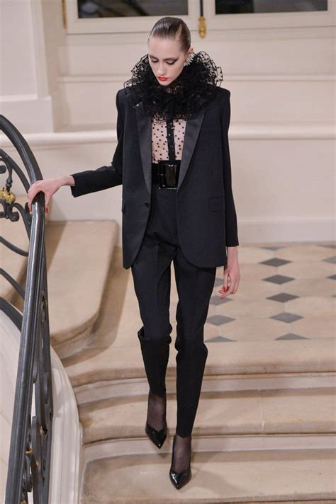 Look Back At Hedi Slimane S Final Collection For Ysl Paris Fashion Week Fashion Fashion Week