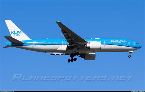 PH BQF KLM Asia Boeing 777 206ER Photo By Lihang Xu ID 1509240