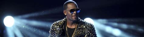 R Kelly Charged With New Felony Sex Related Crimes