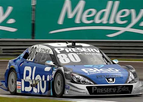 Stock Car 2010 Em Curitiba Equipe Full Time Domina Marcos Gomes Na