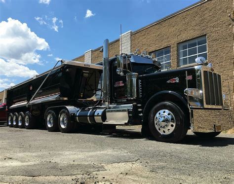 Semitrckn Peterbilt Custom With Matchin Dump