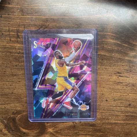 Panini Select Thunder Lane Argent Prizm Lebron James